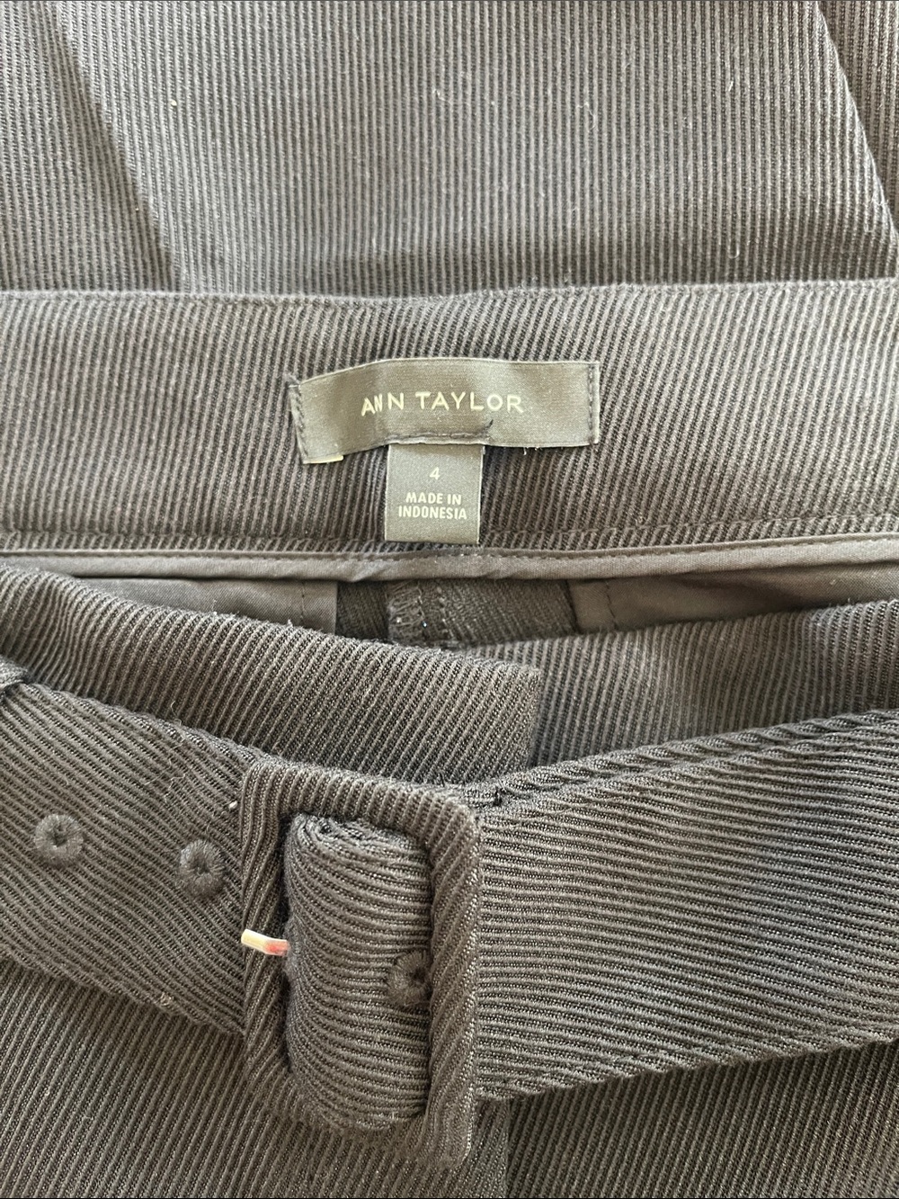 Ann Taylor Black Belted Tailored Dress Trousers - Picture 4 of 4